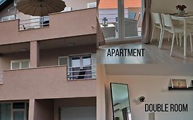 Apartments And Rooms B&B